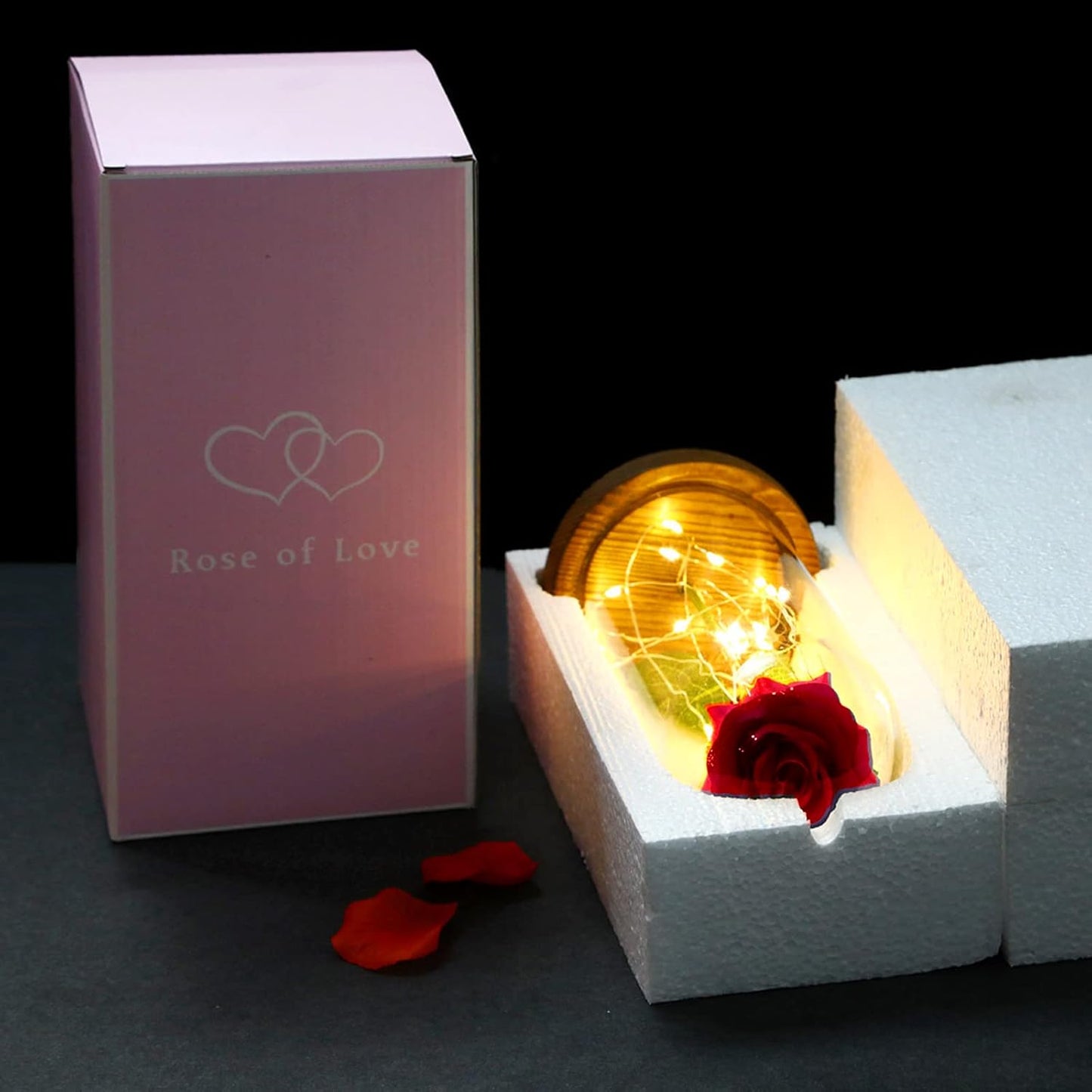 Trandafir Etern in cupola de sticla cu lumini LED  , Decor pentru Camera, Atmosfera Calda, Durabil, Elegant, Baza Lemn, Perfect pentru Mama, Ambalat Premium, Rose of Love